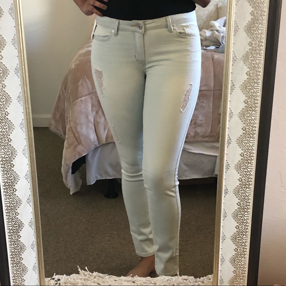 Light Blue, lightly distressed jeans- NEW! (Guess)